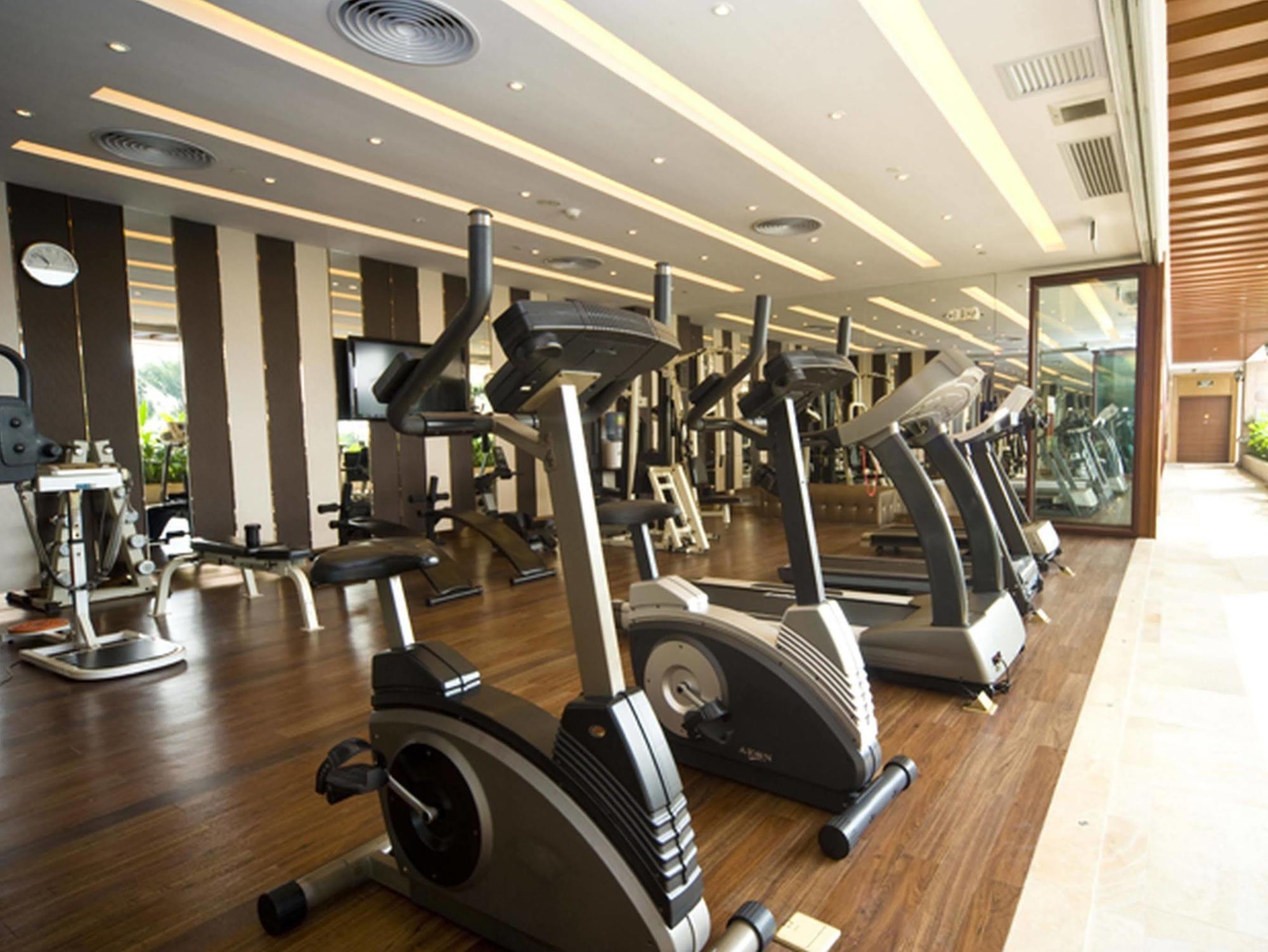 Hotel Fortuna Foshan Exterior photo
